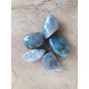 Pierre roulée labradorite de 2.5 a 3.5cm