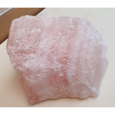 Quartz rose brute 903gr