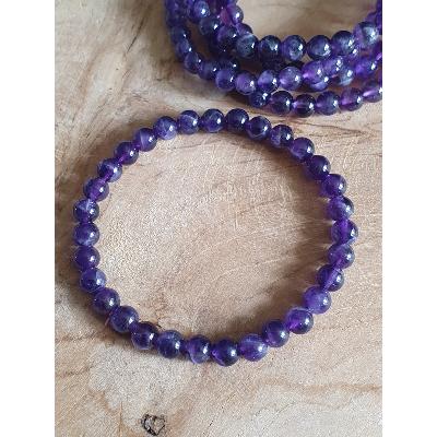 Bracelet sur fil élastique d'améthyste en 6mm
