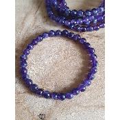 Bracelet sur fil élastique d'améthyste en 6mm